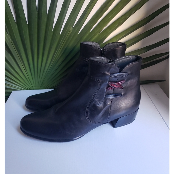 Canal Grande leather ankle boots- size euro 39 /us 7.5 - Picture 9 of 13
